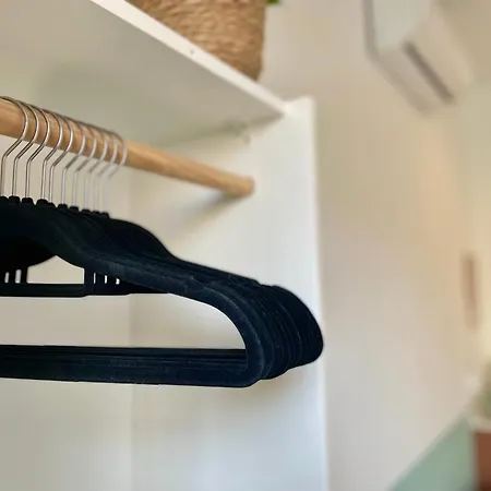 Appartement Nieuw - Kleurrijke Met Frans Balkon *